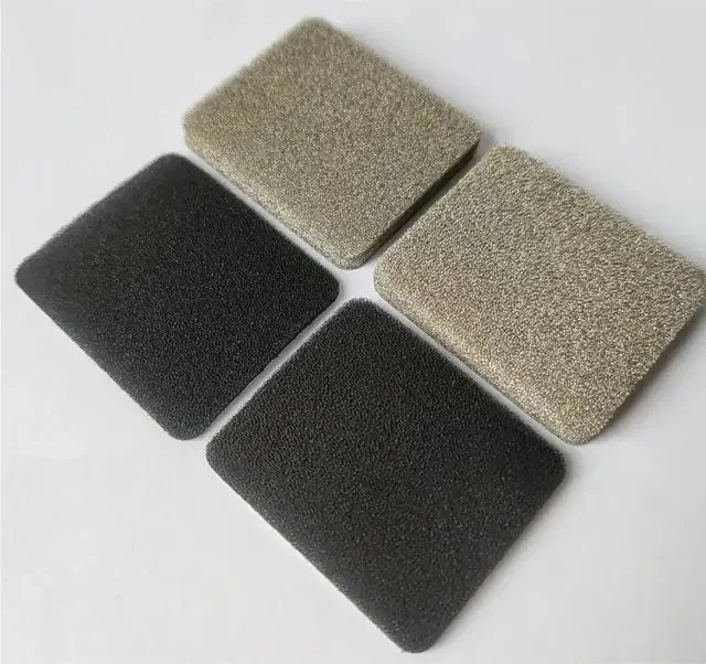 Stínící vodivá pěna